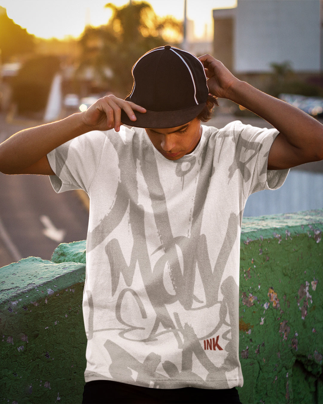 INK Crewneck — Premium